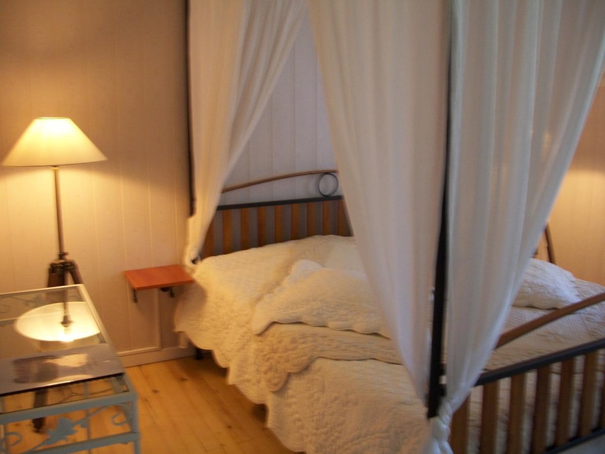 Le Pre Joli Hotel Beaugas Exterior photo